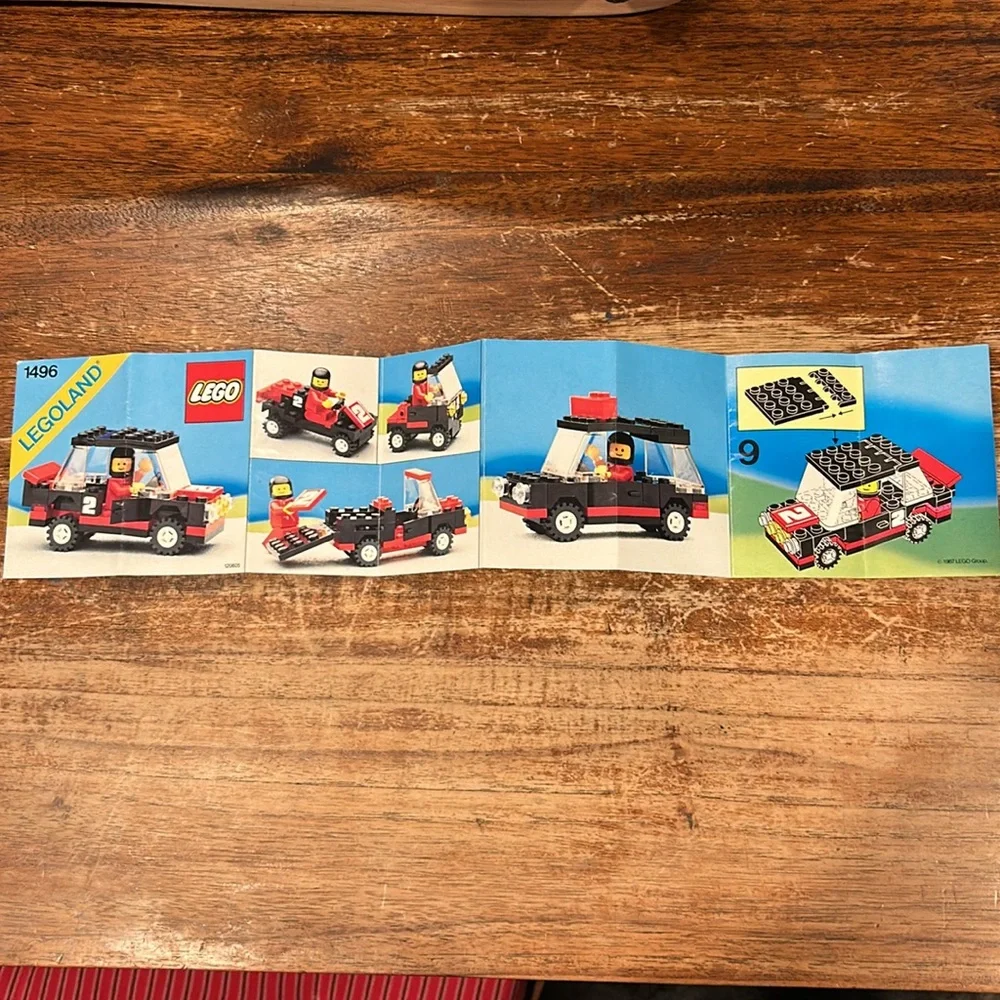 Retired LEGO Set 1496: Rally Car